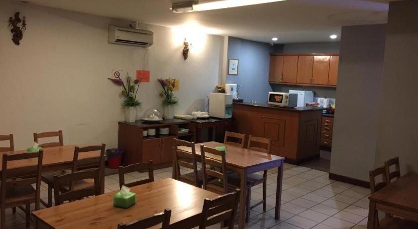 Ta Hotel Kuala Lumpur Buitenkant foto