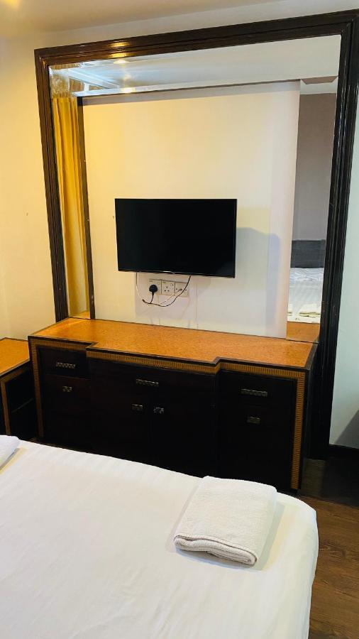 Ta Hotel Kuala Lumpur Buitenkant foto