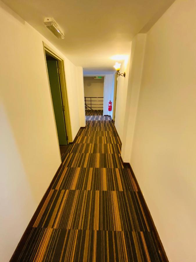 Ta Hotel Kuala Lumpur Buitenkant foto